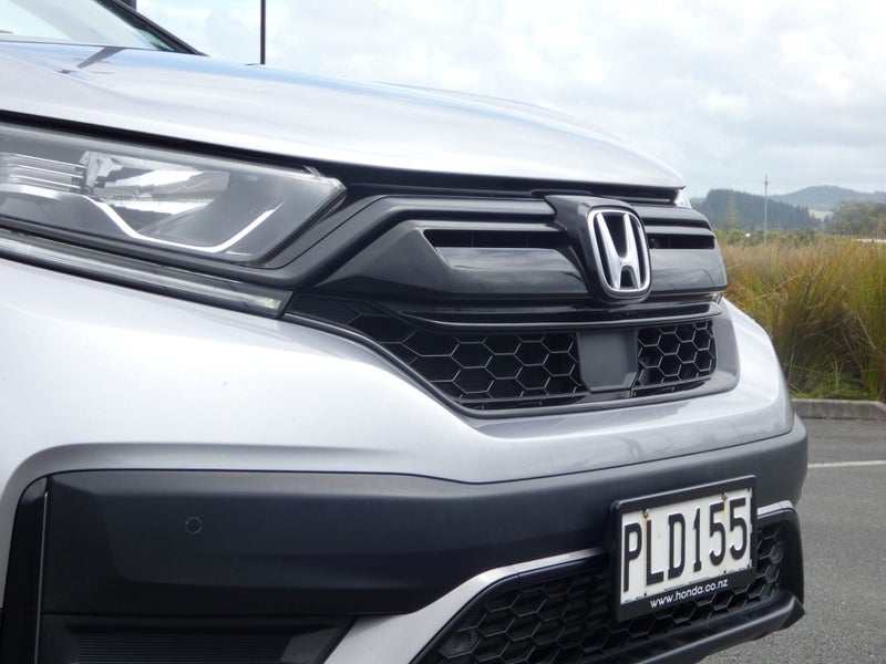 2022 Honda CR-V Touring image 5