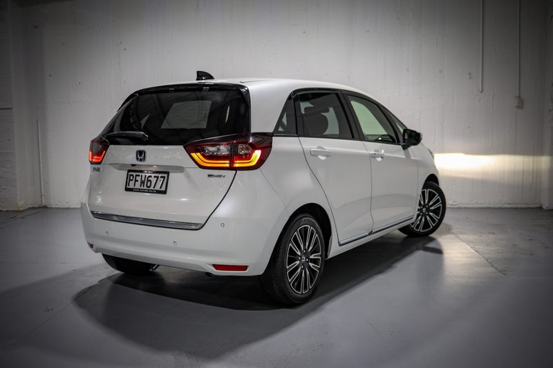 2022 Honda Jazz e:HEV Luxe image 4