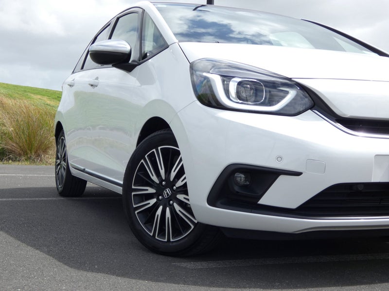 2022 Honda Jazz E:Hev Luxe image 2