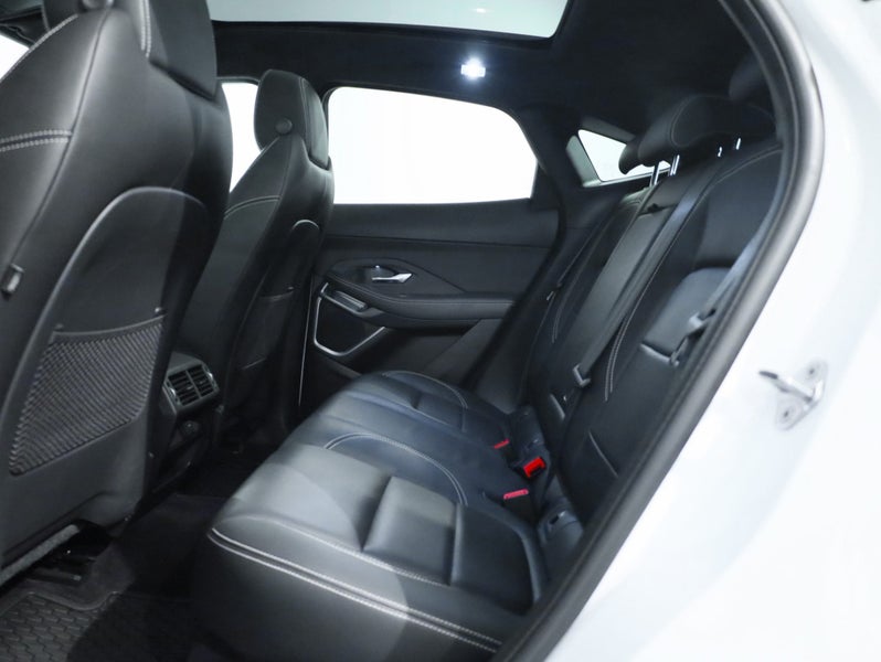 2022 Jaguar E-PACE P250 R-Dynamic SE image 4