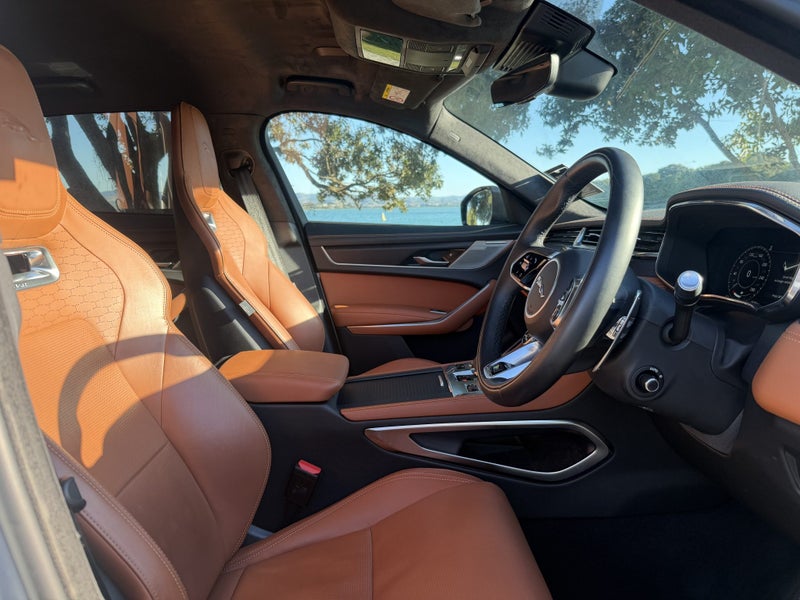 2022 Jaguar F-PACE D300 R-DYNAMIC HSE image 5