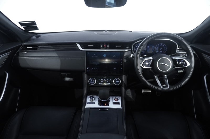 2022 Jaguar F-PACE P400e R-DYNAMIC HSE, AWD, PL... image 4