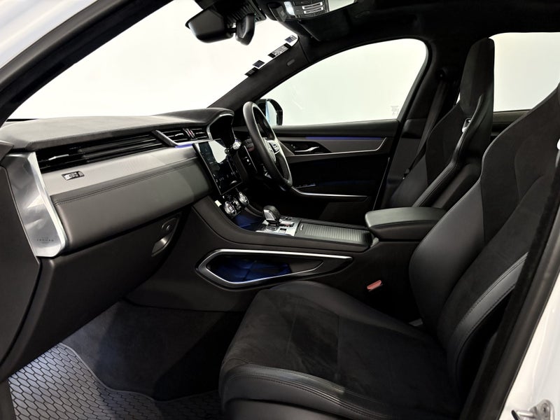 2022 Jaguar F-PACE SVR, 5.0L SUPERCHARGED V8, 5... image 3