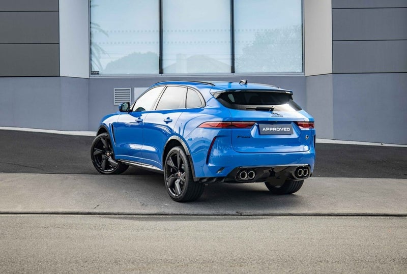 2022 Jaguar F-PACE SVR Supercharged V8 image 2
