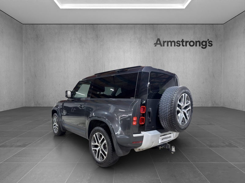 2022 Land Rover Defender 90 D300 SE 3.0DT 4WD N... image 3