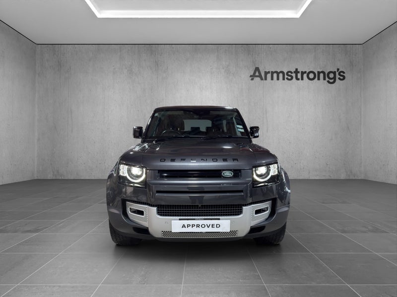 2022 Land Rover Defender 90 D300 SE 3.0DT 4WD N... image 4