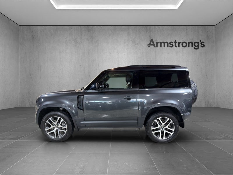 2022 Land Rover Defender 90 D300 SE 3.0DT 4WD N... image 5