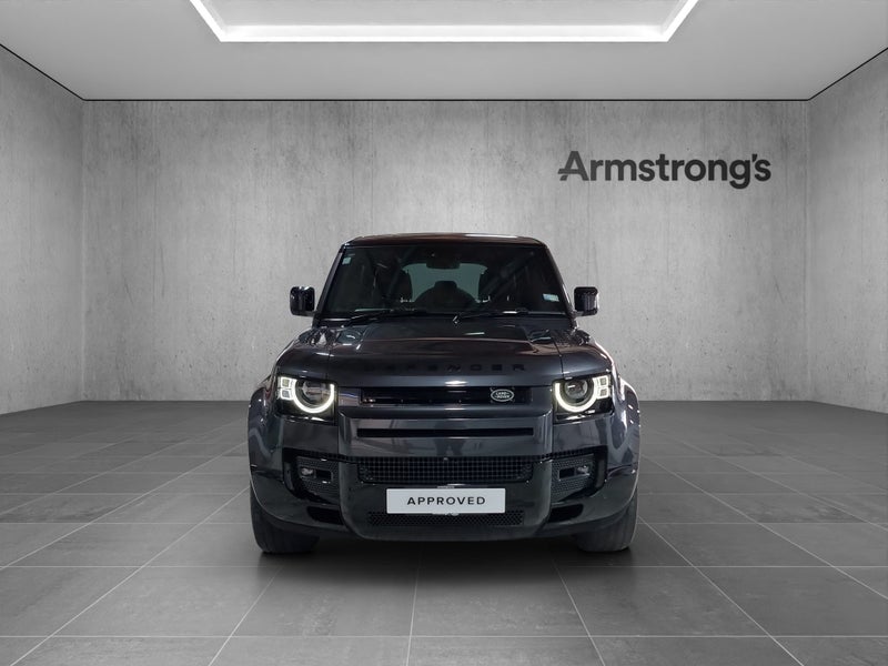 2022 Land Rover Defender P525 110 V8 5.0PT 4WD image 4