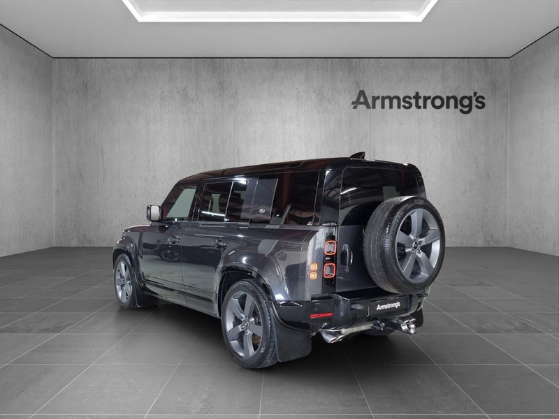 2022 Land Rover Defender P525 110 V8 5.0PT 4WD 8AT image 3