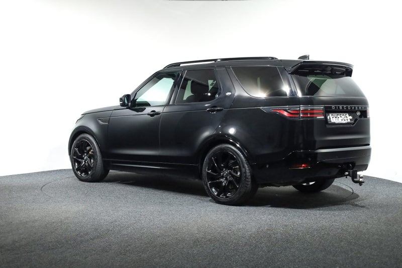 2022 Land Rover Discovery D250 R-Dynamic Se image 2