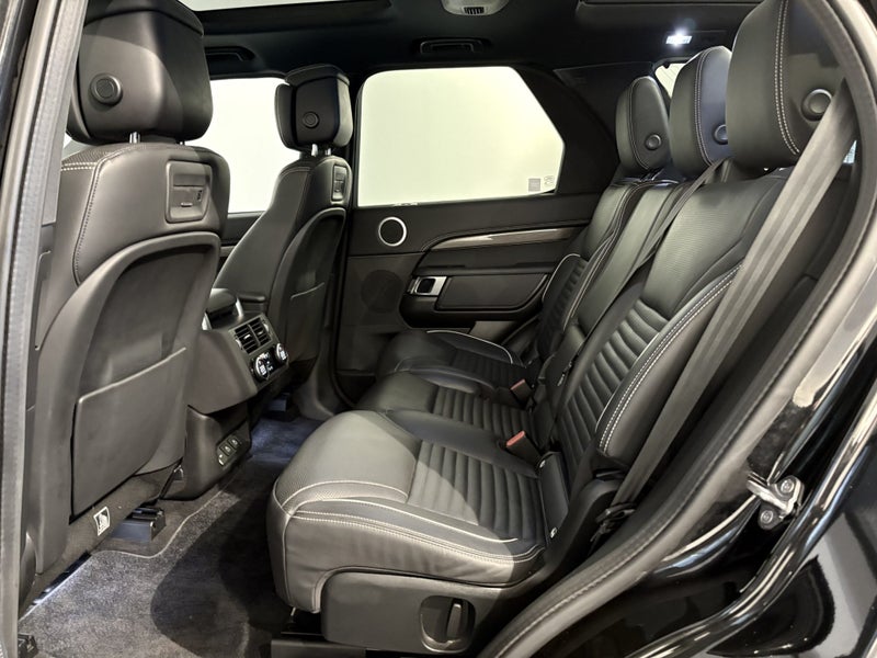 2022 Land Rover Discovery D300 R-DYNAMIC HSE, 2... image 5