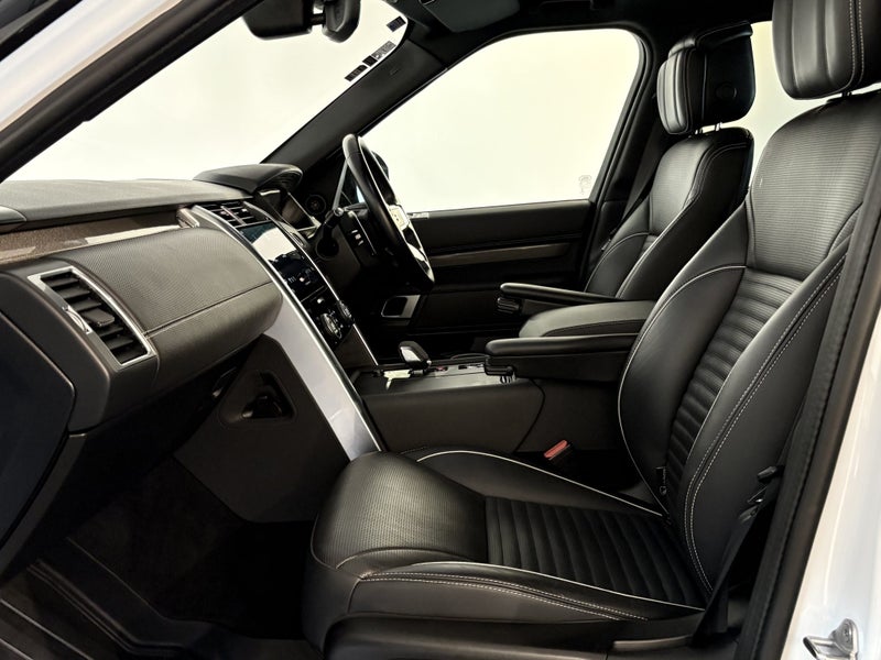 2022 Land Rover Discovery D300 R-DYNAMIC HSE, 2... image 3