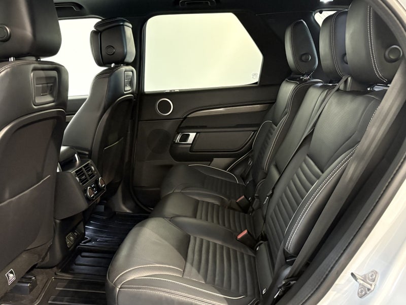 2022 Land Rover Discovery D300 R-DYNAMIC HSE, 2... image 5