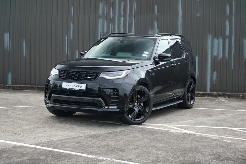 2022 Land Rover Discovery D300 R-Dynamic HSE image 2