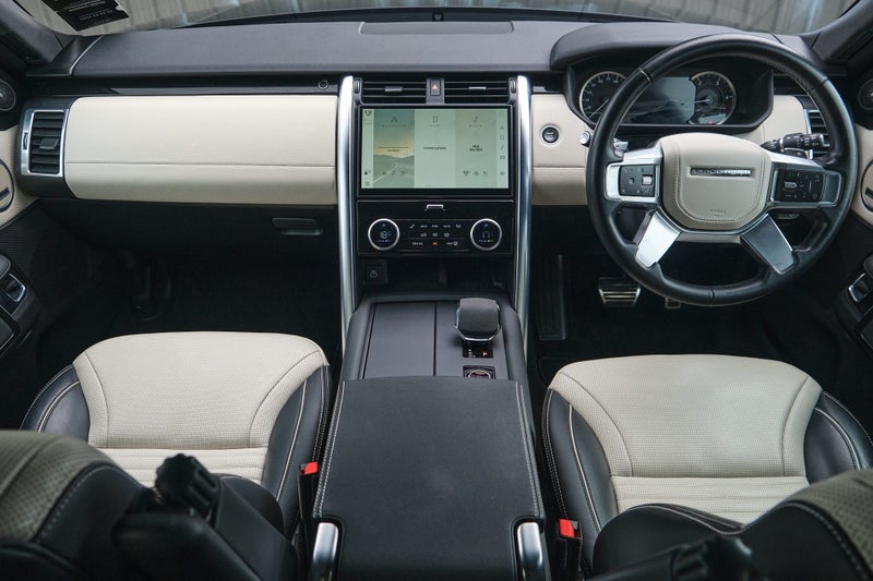 2022 Land Rover Discovery D300 R-Dynamic HSE image 5