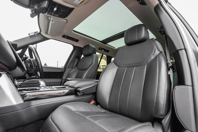 2022 Land Rover Range Rover D350 HSE SWB image 3