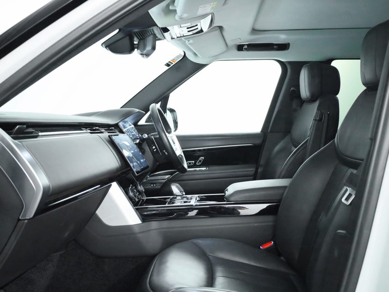 2022 Land Rover Range Rover D350 HSE sWB, 4WD,... image 3