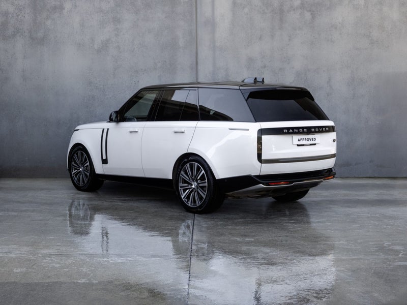 2022 Land Rover Range Rover D350 HSE SWB image 2