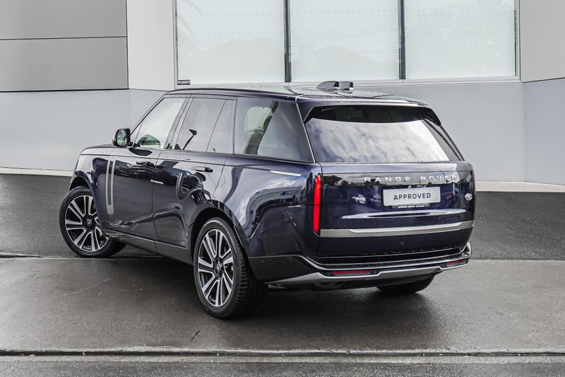 2022 Land Rover Range Rover D350 SE SWB image 2