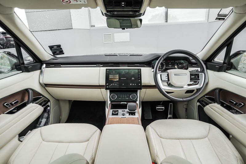 2022 Land Rover Range Rover D350 SE SWB image 4