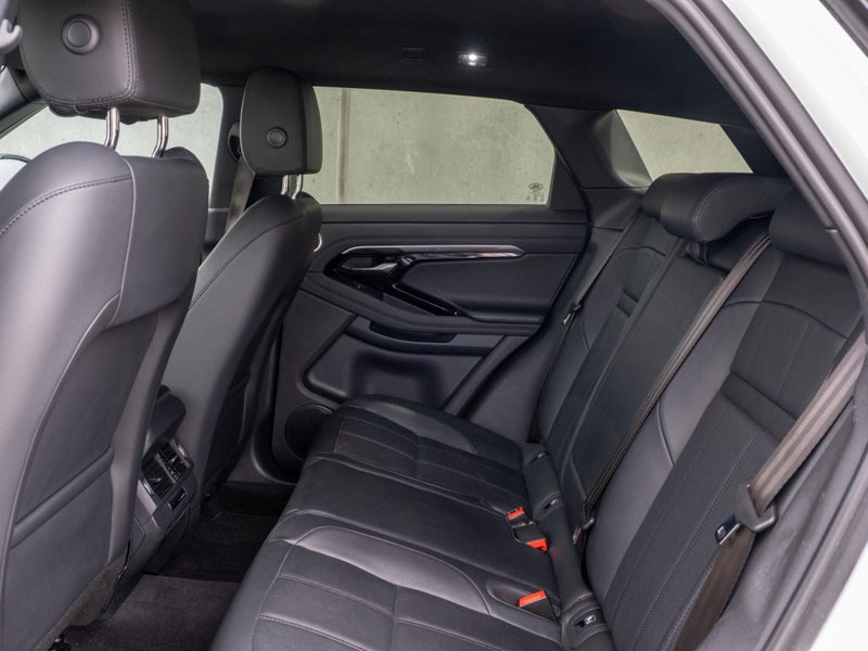 2022 Land Rover Range Rover Evoque P250 R-Dynam... image 5