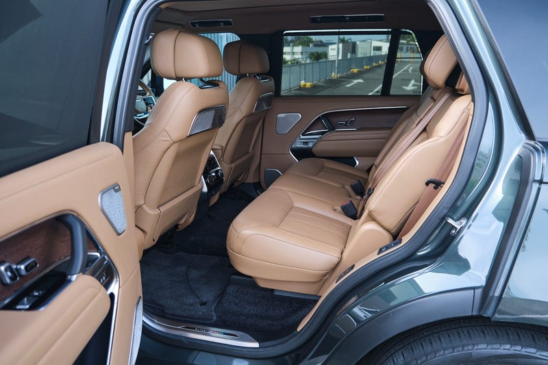 2022 Land Rover Range Rover P530 Autobiography... image 4