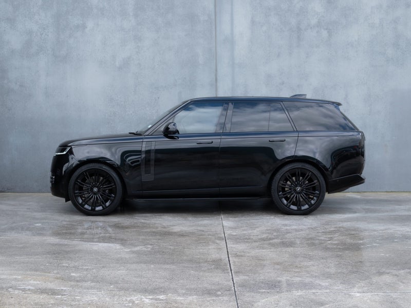 2022 Land Rover Range Rover P530 First Edition image 4