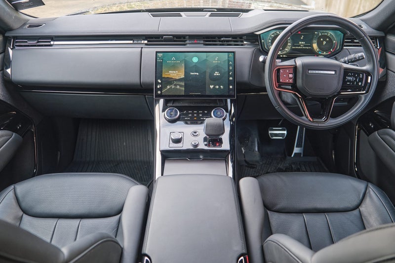2022 Land Rover Range Rover Sport D350 HSE Dynamic image 4