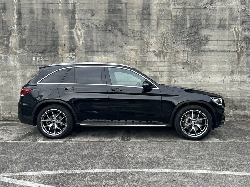 2022 Mercedes-Benz GLC 300 e 300 E PHEV/4WD/9AT image 2