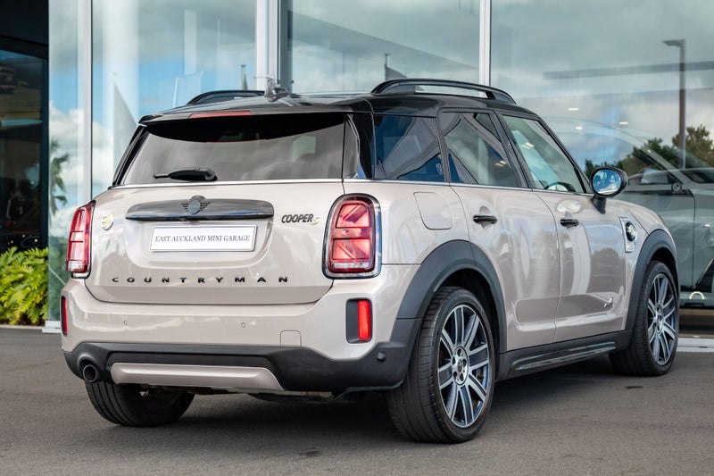 2022 MINI Countryman PHEV Plug-in Hybrid Yours image 5