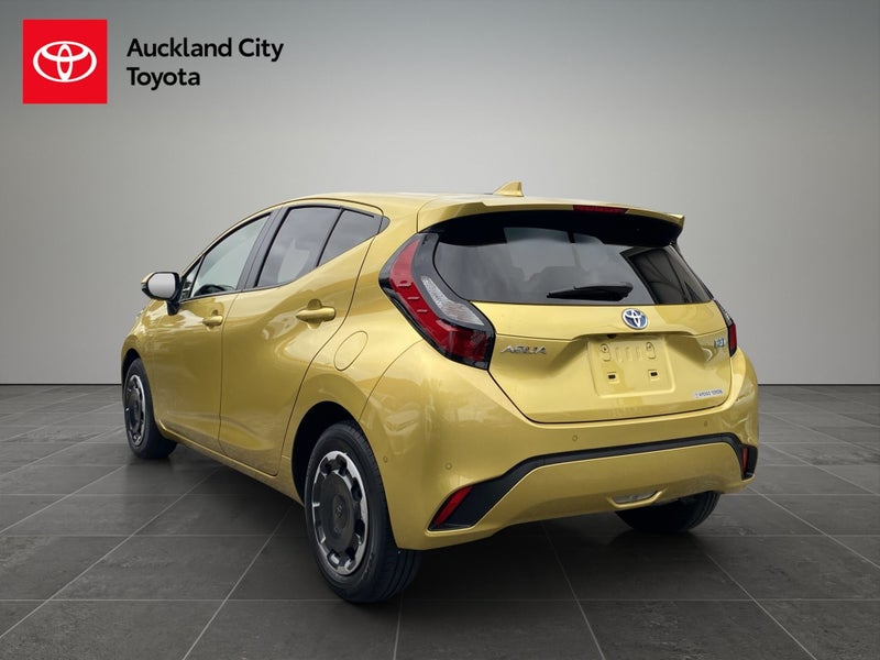 2022 Toyota Aqua 1.5 Hybrid X 5 Dr Hatch CVT 2WD image 5