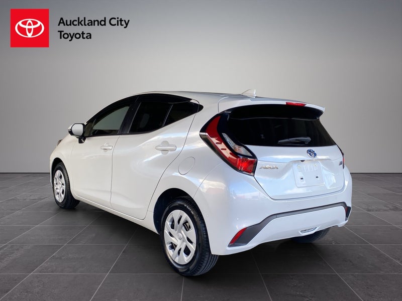 2022 Toyota Aqua 1.5 Hybrid X 5 Dr Hatch CVT 2WD image 5