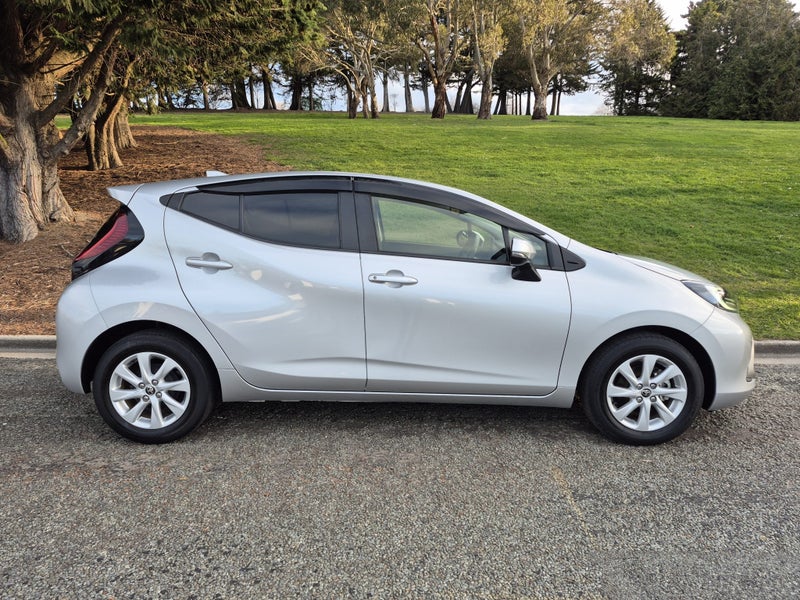 2022 Toyota Aqua 1.5 Hybrid Z 5 Dr Hatch CVT 2WD image 4