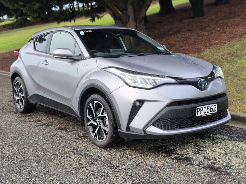 2022 Toyota C-HR 1.8P HV ECVT FWD SUV/5D/5S image 3