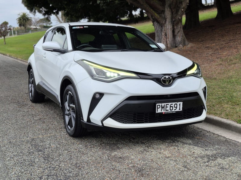 2022 Toyota C-HR Limited 1.2PT CVT AWD SUV/5D/5S image 2