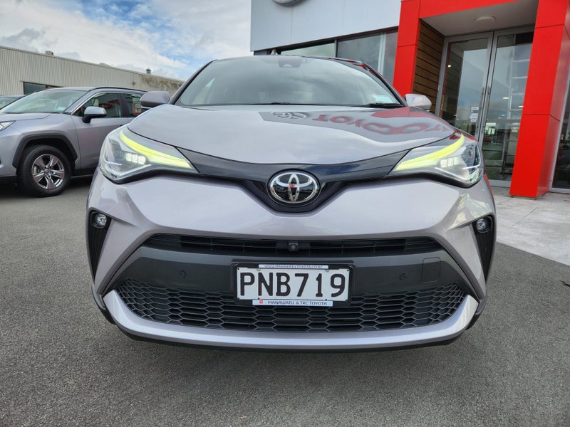 2022 Toyota C-HR Limited 1.2PT CVT FWD Automati... image 2