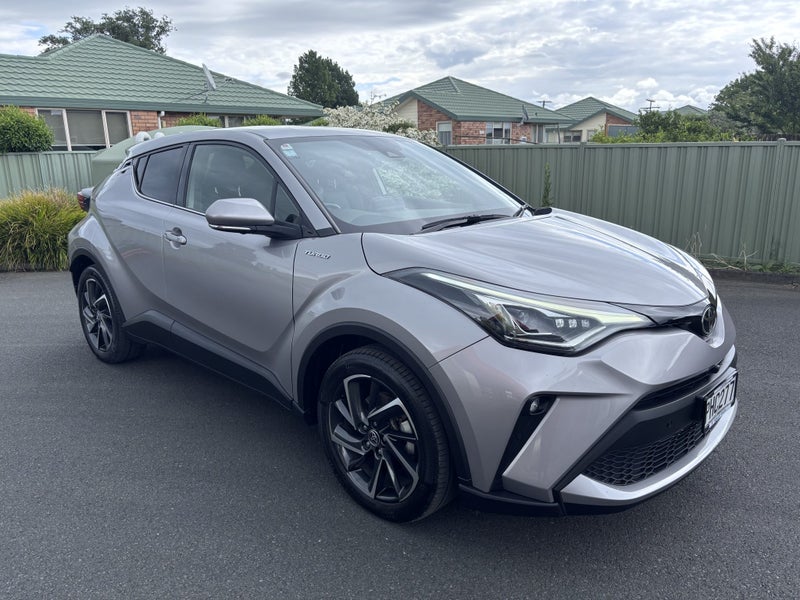 2022 Toyota C-HR Limited 1.2PT CVT FWD SUV/5D/5... image 1