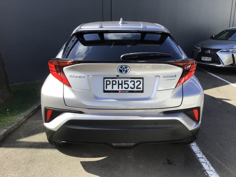 2022 Toyota C-HR Limited 1.8P Hybrid NZ New image 3