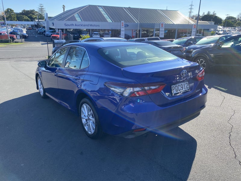 2022 Toyota Camry GX 2.5P Hybrid Sedan image 5