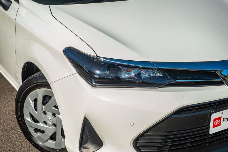 2022 Toyota Corolla 1.5 Hybrid Wagon image 3