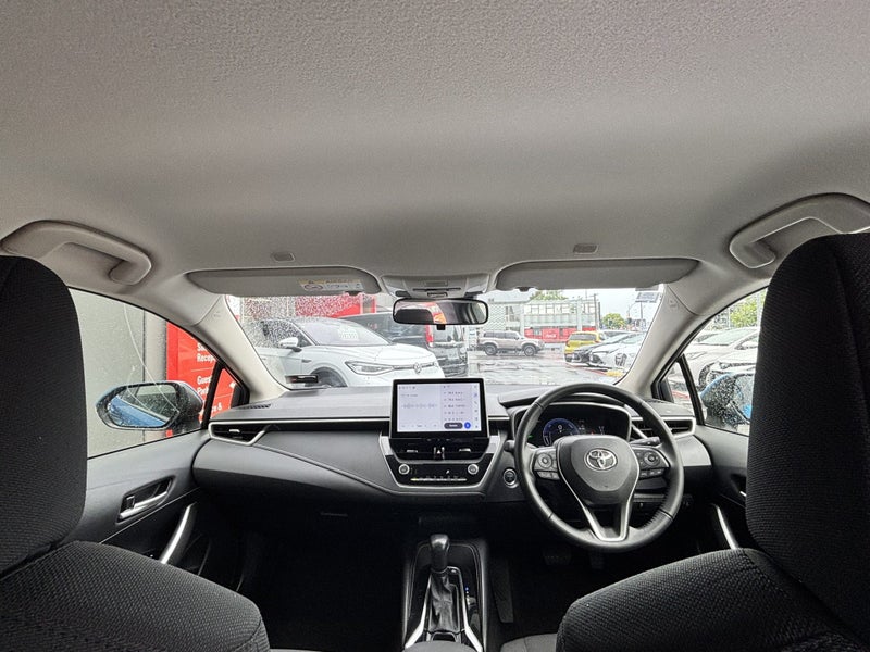 2022 Toyota Corolla 1.8 Hybrid G EDITION SEDAN image 2