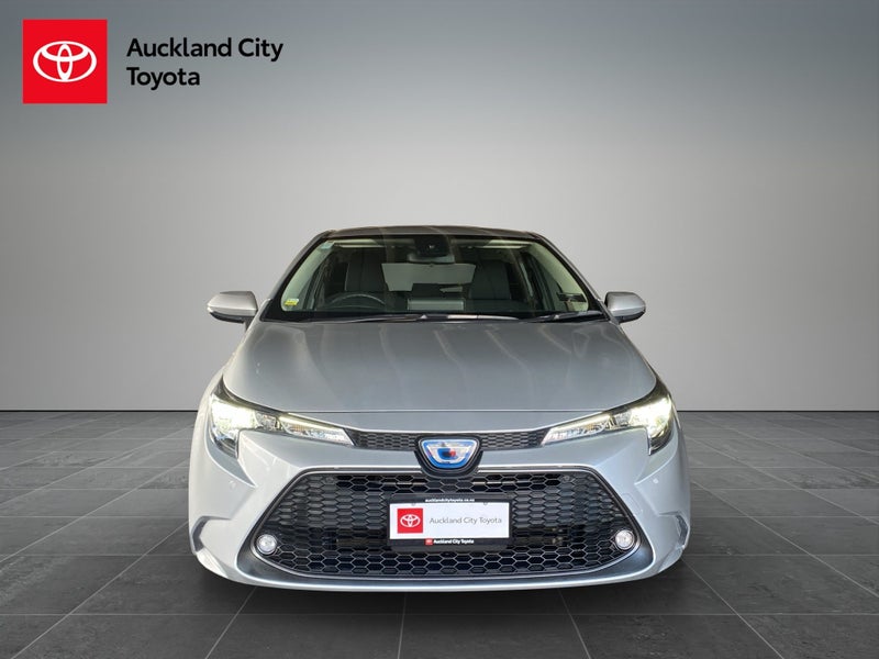 2022 Toyota Corolla 1.8 Hybrid G X 5 Dr Wagon C... image 2
