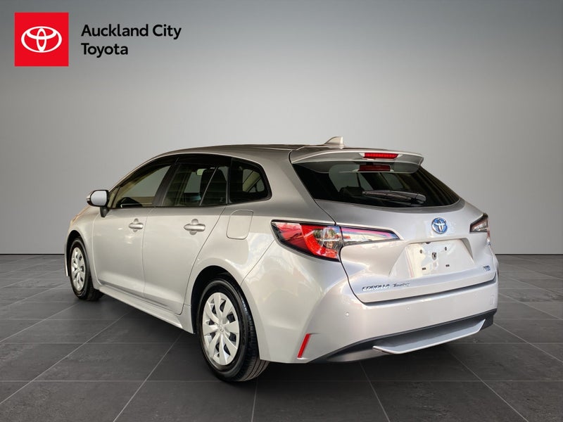 2022 Toyota Corolla 1.8 Hybrid G X 5 Dr Wagon C... image 5