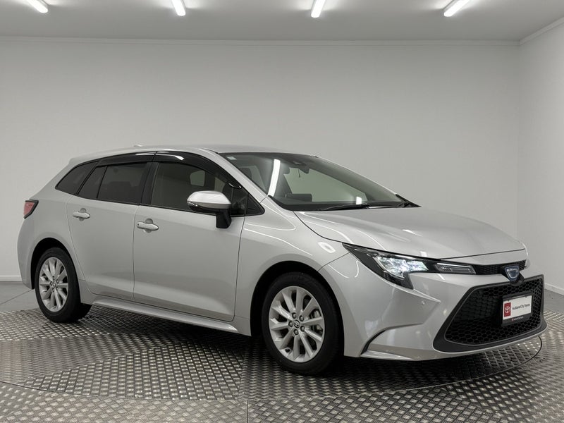 2022 Toyota Corolla 1.8 Hybrid S Touring image 1