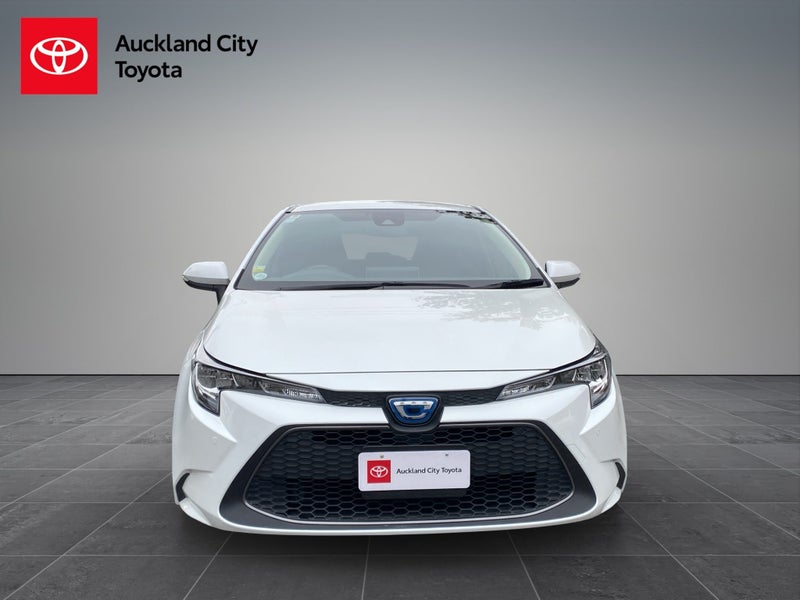 2022 Toyota Corolla 1.8 Hybrid S Touring 5 Dr W... image 2