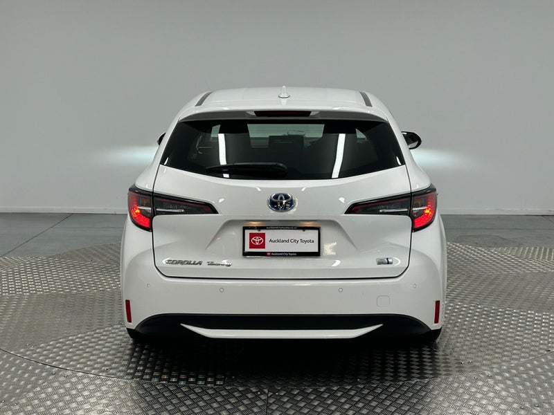 2022 Toyota Corolla 1.8 Hybrid Wagon image 4