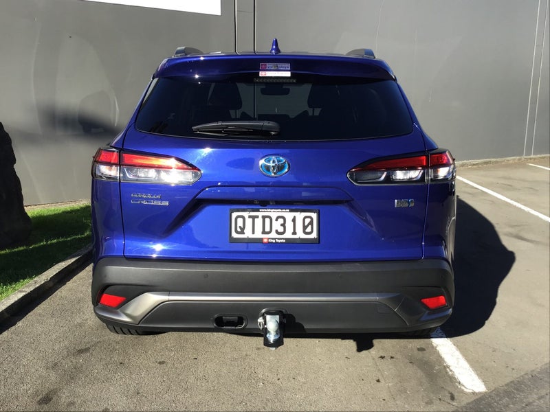 2022 Toyota Corolla Cross 1.8 Hybrid Z 4WD + Wa... image 3