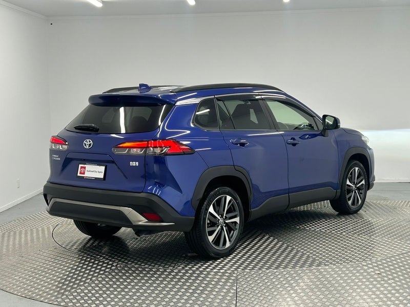 2022 Toyota Corolla Cross Cross 1.8 Hybrid Z image 3