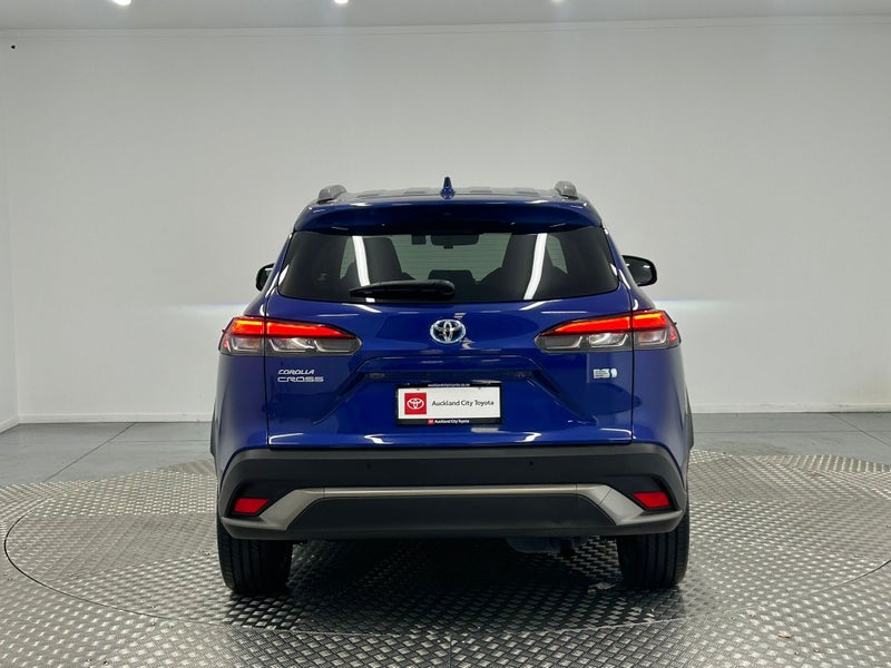 2022 Toyota Corolla Cross Cross 1.8 Hybrid Z image 4