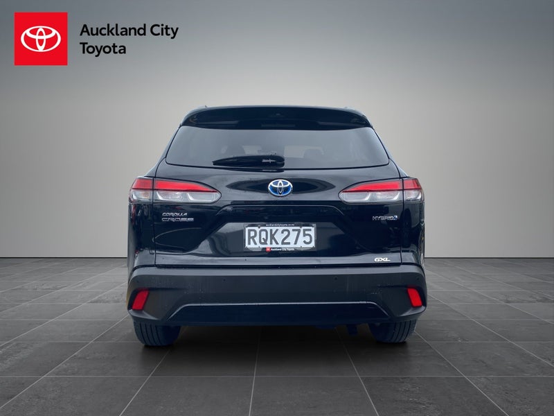 2022 Toyota Corolla Cross GXL 2.0P HEV ECVT FWD... image 4